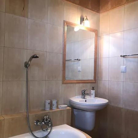 アパート Lapacz Snow Ii ティリチ